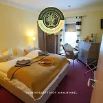 Gemeinschaftshof 3* Mahlwinkel