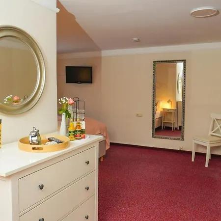 B&B Gemeinschaftshof 3*